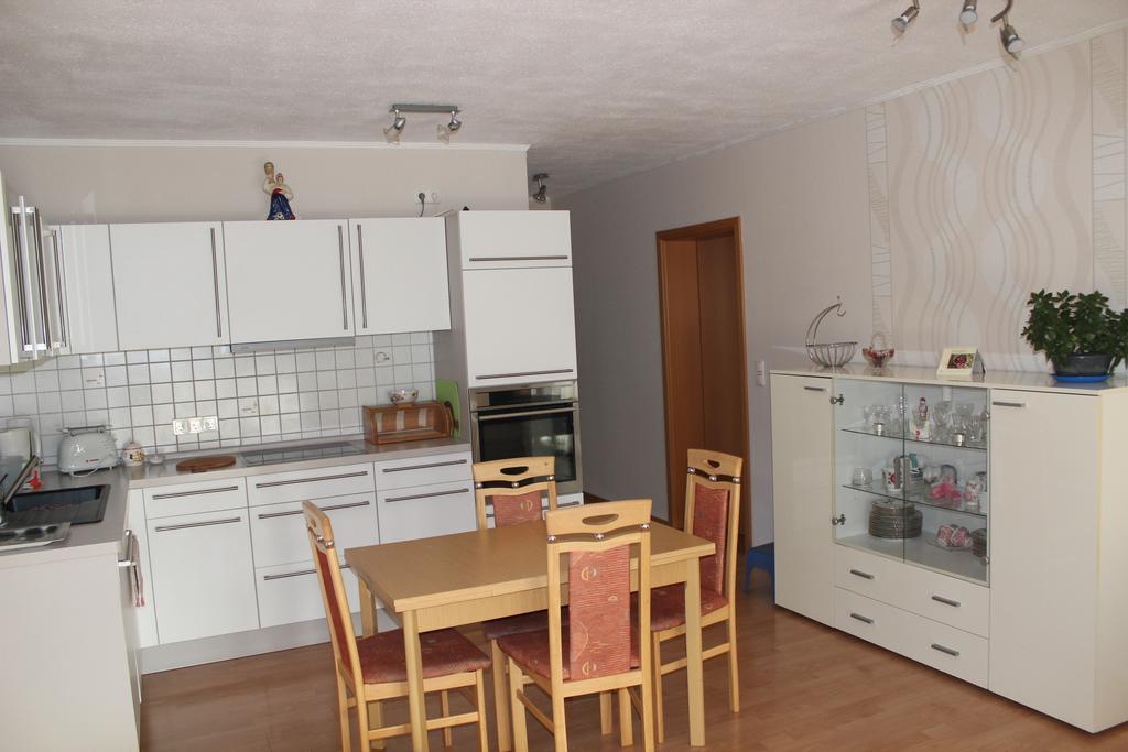 Apartamento Luba Hillesheim Exterior foto